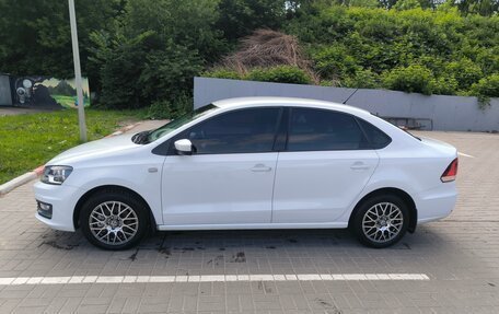 Volkswagen Polo VI (EU Market), 2016 год, 1 250 000 рублей, 2 фотография