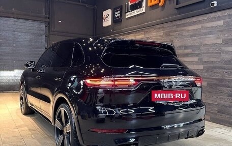 Porsche Cayenne III, 2021 год, 13 250 000 рублей, 2 фотография