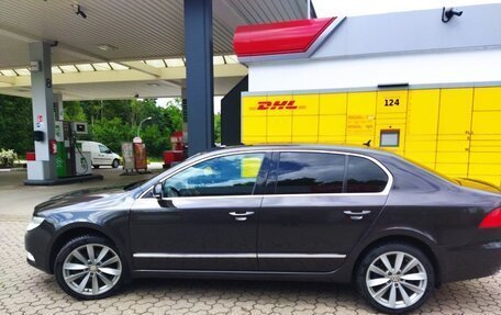 Skoda Superb III рестайлинг, 2010 год, 1 050 000 рублей, 4 фотография