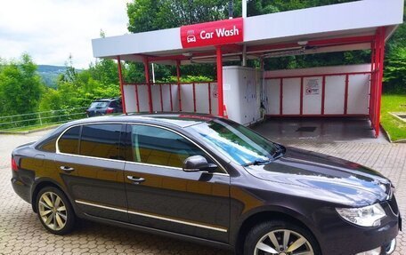 Skoda Superb III рестайлинг, 2010 год, 1 050 000 рублей, 5 фотография