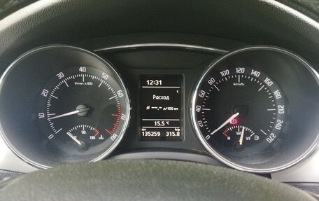 Skoda Superb III рестайлинг, 2010 год, 1 050 000 рублей, 7 фотография