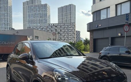 Porsche Cayenne III, 2015 год, 4 990 000 рублей, 2 фотография