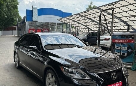 Lexus LS IV, 2010 год, 1 700 000 рублей, 4 фотография
