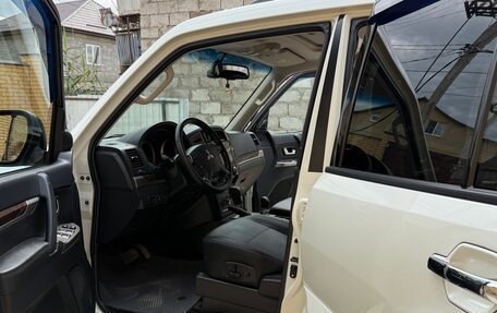 Mitsubishi Pajero IV, 2021 год, 4 200 000 рублей, 5 фотография
