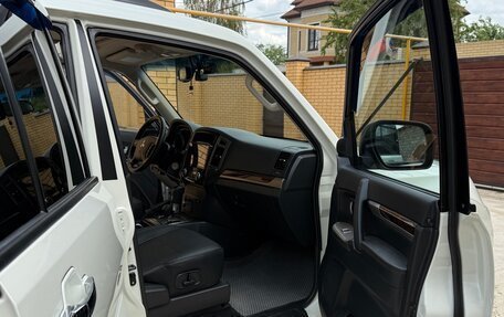 Mitsubishi Pajero IV, 2021 год, 4 200 000 рублей, 9 фотография