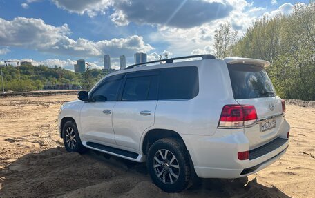 Toyota Land Cruiser 200, 2016 год, 5 750 000 рублей, 16 фотография