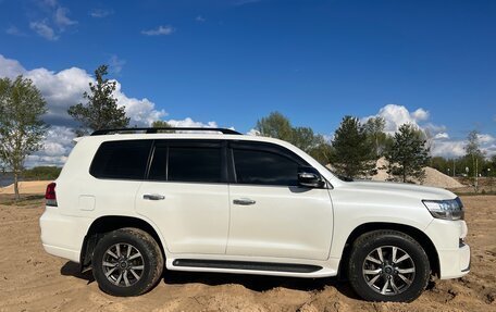 Toyota Land Cruiser 200, 2016 год, 5 750 000 рублей, 9 фотография