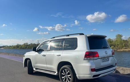 Toyota Land Cruiser 200, 2016 год, 5 750 000 рублей, 15 фотография