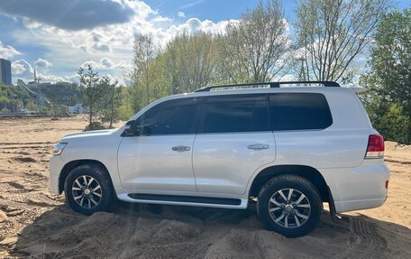 Toyota Land Cruiser 200, 2016 год, 5 750 000 рублей, 17 фотография
