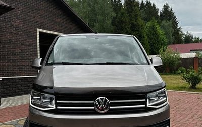 Volkswagen Caravelle T6 рестайлинг, 2018 год, 5 300 000 рублей, 1 фотография