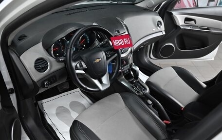 Chevrolet Cruze II, 2013 год, 855 000 рублей, 8 фотография