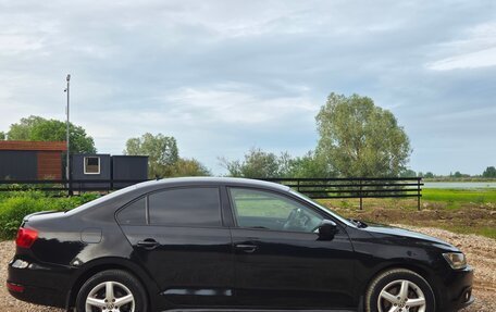 Volkswagen Jetta VI, 2013 год, 999 000 рублей, 11 фотография
