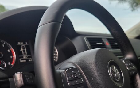Volkswagen Jetta VI, 2013 год, 999 000 рублей, 29 фотография