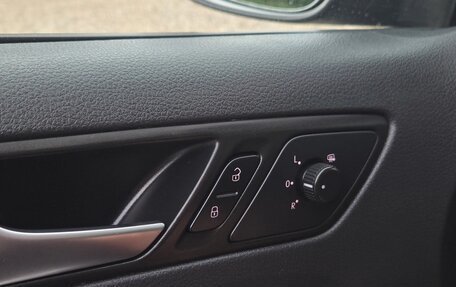Volkswagen Jetta VI, 2013 год, 999 000 рублей, 34 фотография