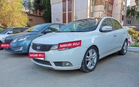 KIA Cerato III, 2010 год, 730 000 рублей, 2 фотография
