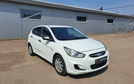 Hyundai Solaris II рестайлинг, 2013 год, 649 000 рублей, 3 фотография
