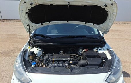 Hyundai Solaris II рестайлинг, 2013 год, 649 000 рублей, 9 фотография