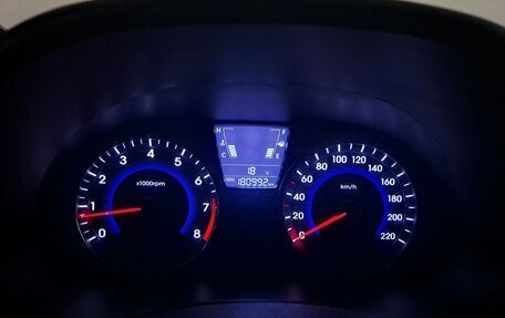 Hyundai Solaris II рестайлинг, 2013 год, 649 000 рублей, 13 фотография
