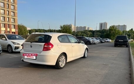 BMW 1 серия, 2011 год, 690 000 рублей, 7 фотография