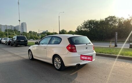 BMW 1 серия, 2011 год, 690 000 рублей, 5 фотография
