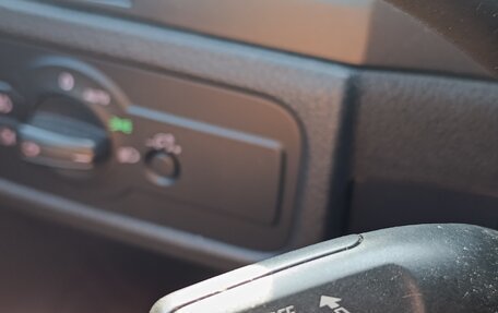 Volkswagen Touareg III, 2013 год, 1 950 000 рублей, 14 фотография