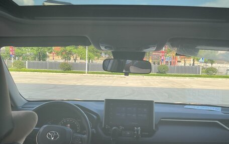 Toyota RAV4, 2022 год, 3 150 000 рублей, 13 фотография