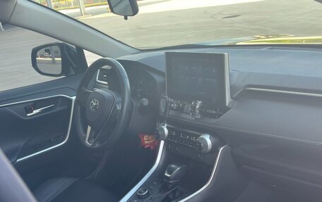 Toyota RAV4, 2022 год, 3 150 000 рублей, 14 фотография