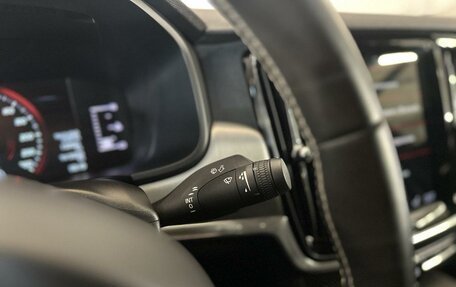 Volvo S90 II рестайлинг, 2019 год, 2 990 000 рублей, 19 фотография