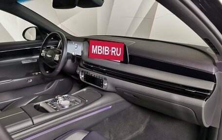 Genesis G90, 2023 год, 7 500 000 рублей, 13 фотография