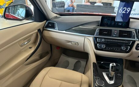 BMW 3 серия, 2017 год, 2 449 900 рублей, 14 фотография