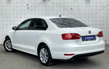 Volkswagen Jetta VI, 2013 год, 1 020 000 рублей, 5 фотография
