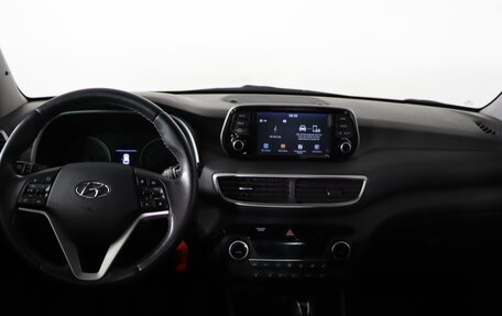 Hyundai Tucson III, 2018 год, 2 069 990 рублей, 13 фотография