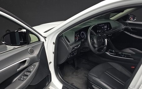 Hyundai Sonata VIII, 2022 год, 2 000 000 рублей, 3 фотография