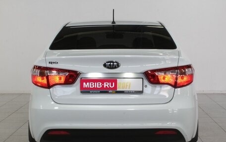 KIA Rio III рестайлинг, 2014 год, 915 000 рублей, 6 фотография