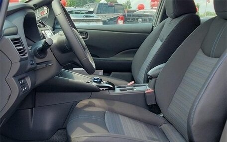 Nissan Leaf II, 2025 год, 3 555 000 рублей, 5 фотография