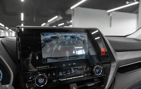 Toyota Highlander, 2024 год, 5 580 000 рублей, 27 фотография