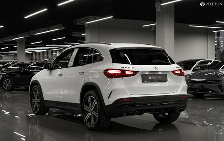 Mercedes-Benz GLA, 2024 год, 7 390 000 рублей, 4 фотография