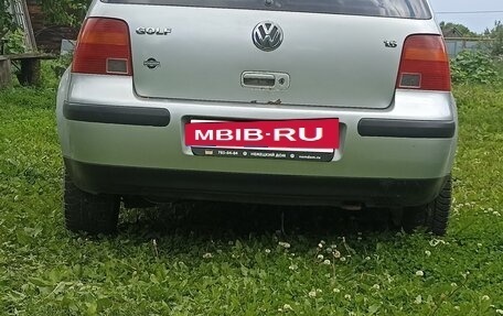 Volkswagen Golf IV, 2002 год, 200 000 рублей, 8 фотография