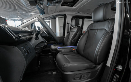 Hyundai Staria, 2024 год, 7 280 000 рублей, 12 фотография