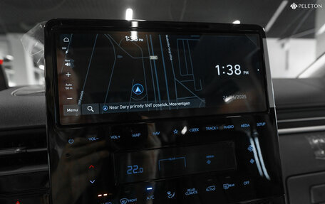 Hyundai Staria, 2024 год, 7 280 000 рублей, 24 фотография