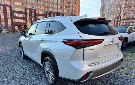 Toyota Highlander, 2025 год, 5 200 000 рублей, 3 фотография