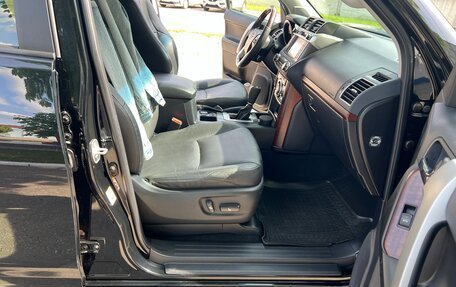 Toyota Land Cruiser Prado 150 рестайлинг 2, 2014 год, 3 300 000 рублей, 17 фотография