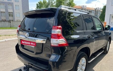 Toyota Land Cruiser Prado 150 рестайлинг 2, 2014 год, 3 300 000 рублей, 6 фотография