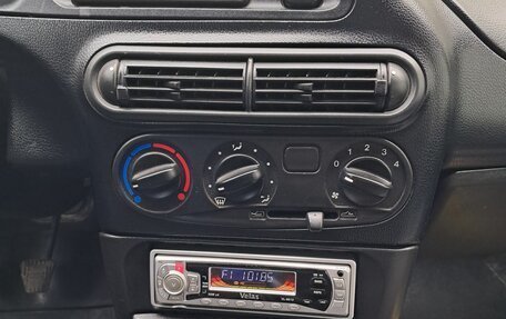 Chevrolet Niva I рестайлинг, 2004 год, 370 000 рублей, 8 фотография