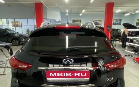 Infiniti FX II, 2012 год, 1 950 000 рублей, 2 фотография