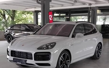 Porsche Cayenne III, 2021 год, 9 400 000 рублей, 2 фотография
