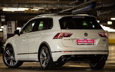 Volkswagen Tiguan II, 2018 год, 3 399 000 рублей, 6 фотография