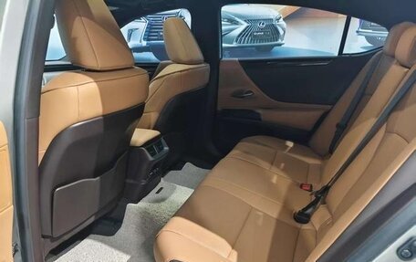 Lexus ES VII, 2022 год, 3 480 000 рублей, 8 фотография