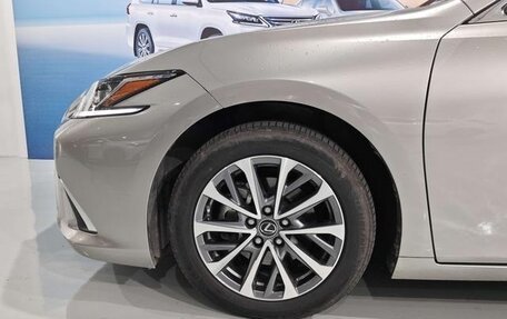Lexus ES VII, 2022 год, 3 480 000 рублей, 6 фотография