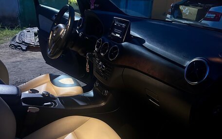 Mercedes-Benz B-Класс, 2013 год, 1 380 000 рублей, 10 фотография